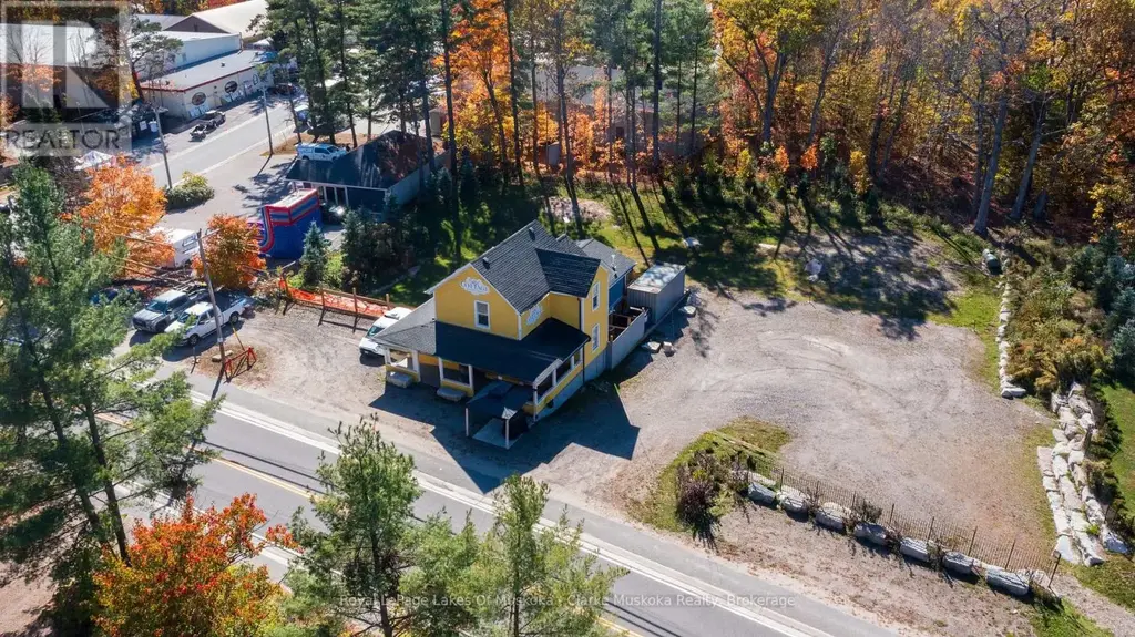 3173 Muskoka Rd 169, Muskoka Lakes (Medora)
